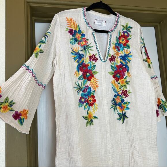 Johnny Was Nandi Flare Sleeve 100% Linen Tunic Dress. In Chantal Gauze. - Picture 7 of 12